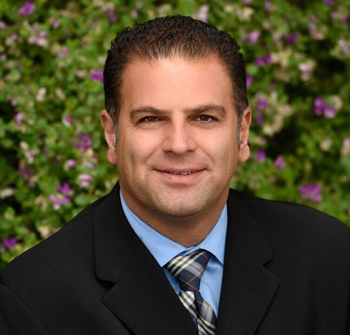 Dr. Afshin Kaivan-Mehr, DC, chiropractor in La Verne, CA