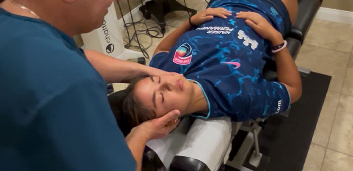 patient receiving sports chiropractor in La Verne