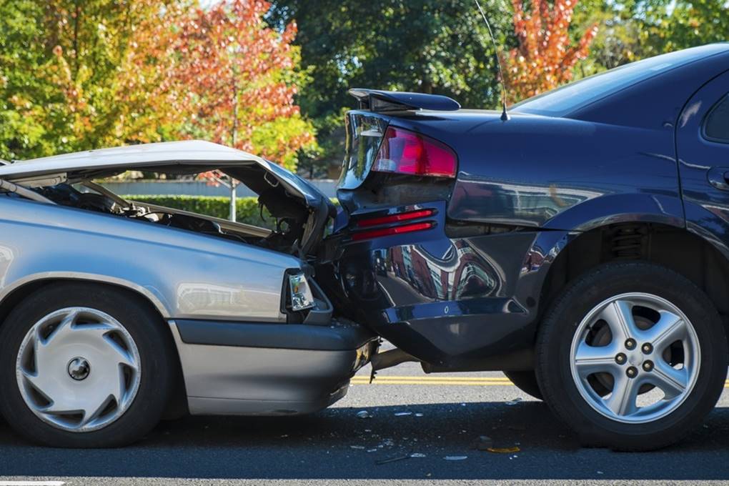 Whiplash after a car accident tips from La Verne chiropractor